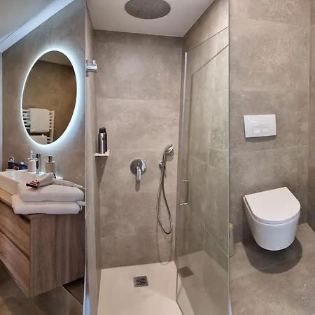 Bed & Breakfast Loup Castel Boutique *